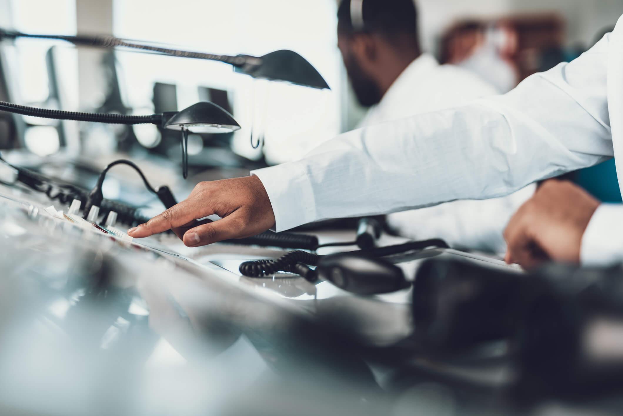 Role and responsibilities of a flight dispatcher