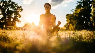 The Philosophical Foundations of Authentic Movement: Rediscovering Nature Through Pilates 