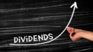 Dividend Policy Considerations: Balancing Shareholder Returns and Reinvestment