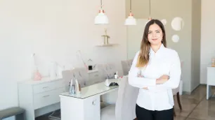 Aspiring to Thriving: A Comprehensive Guide to Running a Successful Aesthetics Business