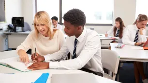 Does PSHE Education step up to the plate? Tackling sexual abuse, harassment and misogyny in secondary schools